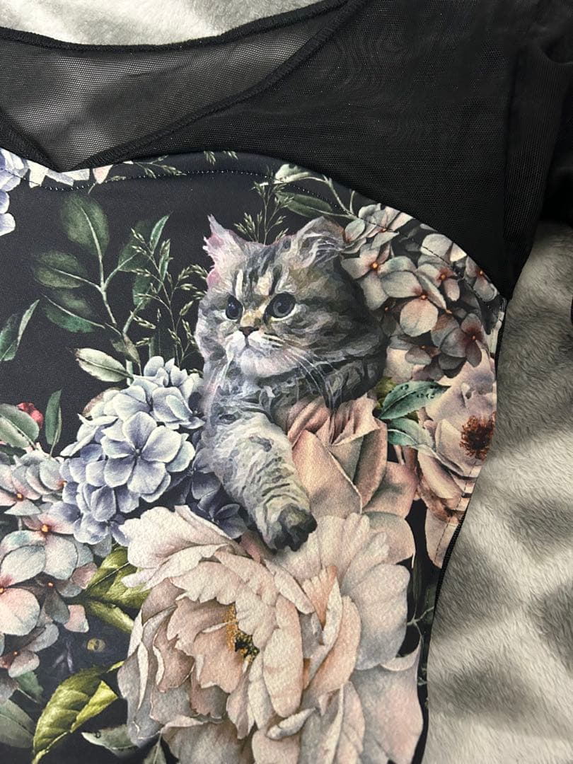 unoa　猫柄レオタード　Lサイズ新品未使用