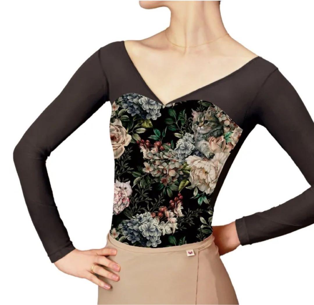 unoa　猫柄レオタード　Lサイズ新品未使用