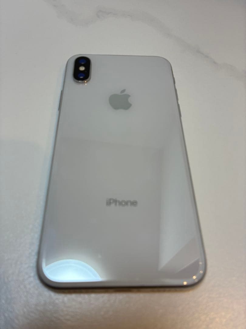 【美品・動作不良なし】Apple iPhone X シルバー 本体