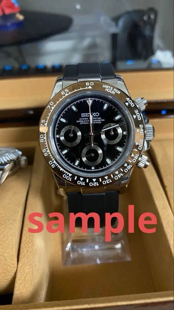 VK63カスタムクロノグラフシルバーブラック文字盤ローズゴールド針ブラックラバー