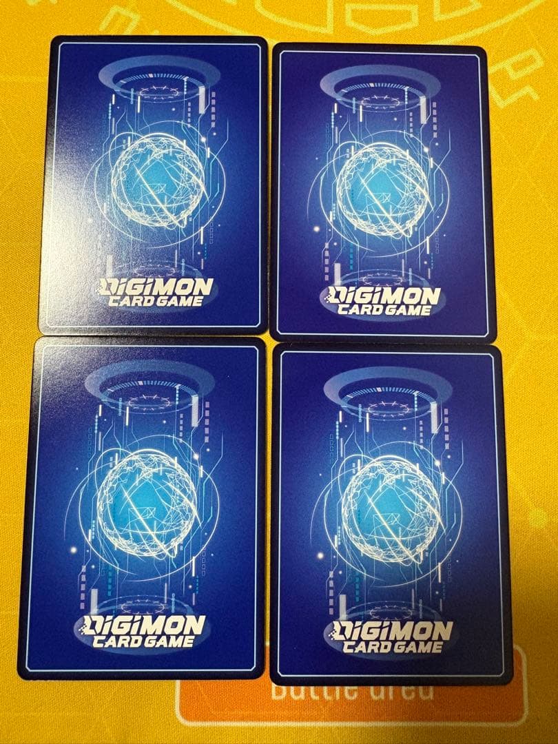 パイルドラモン　デジモンカード　4枚セット