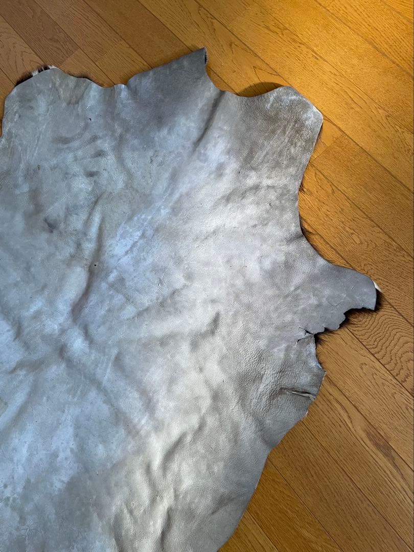 牛革ラグ ハラコラグブラウンホワイト 110cm x 107cm