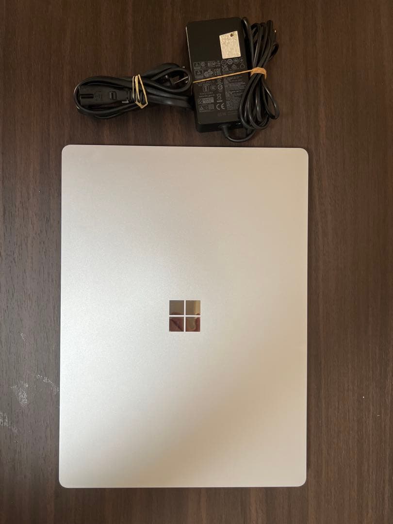 美品Surface laptop 4 i5-1145G7メモリ8GB/256GB