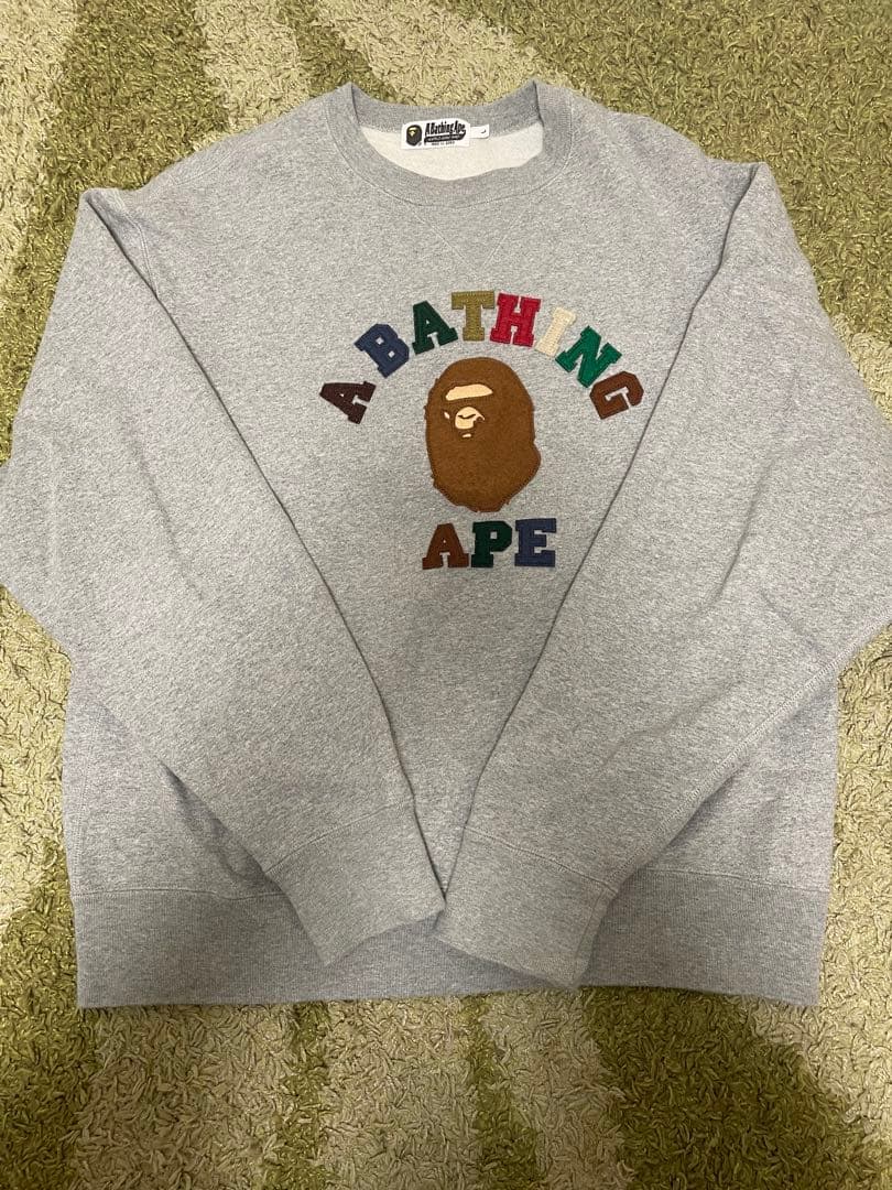 限定価格❗️ A BATHING APE カレッジロゴ　スウェット　刺繍　グレー
