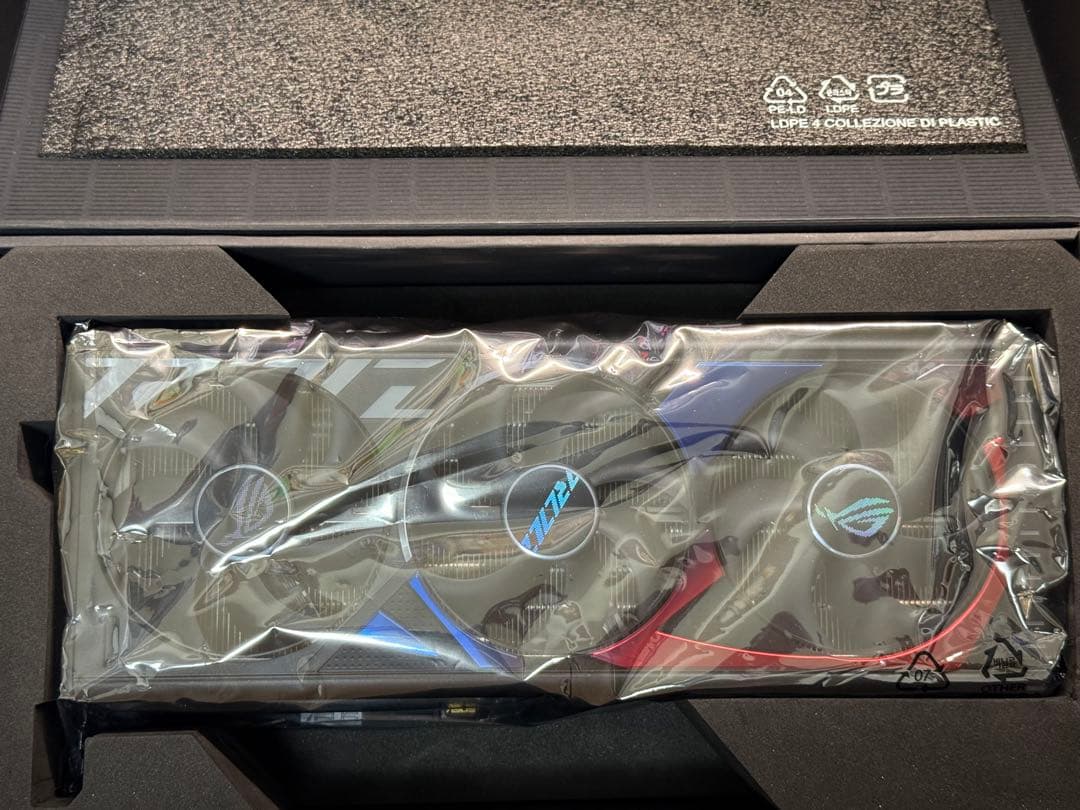 ASUS GeForce RTX 4090 OCモデル納品書付き
