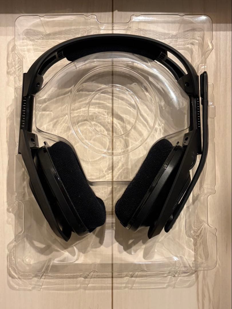 astro A50 ワイヤレスヘッドセット + ベースステーション