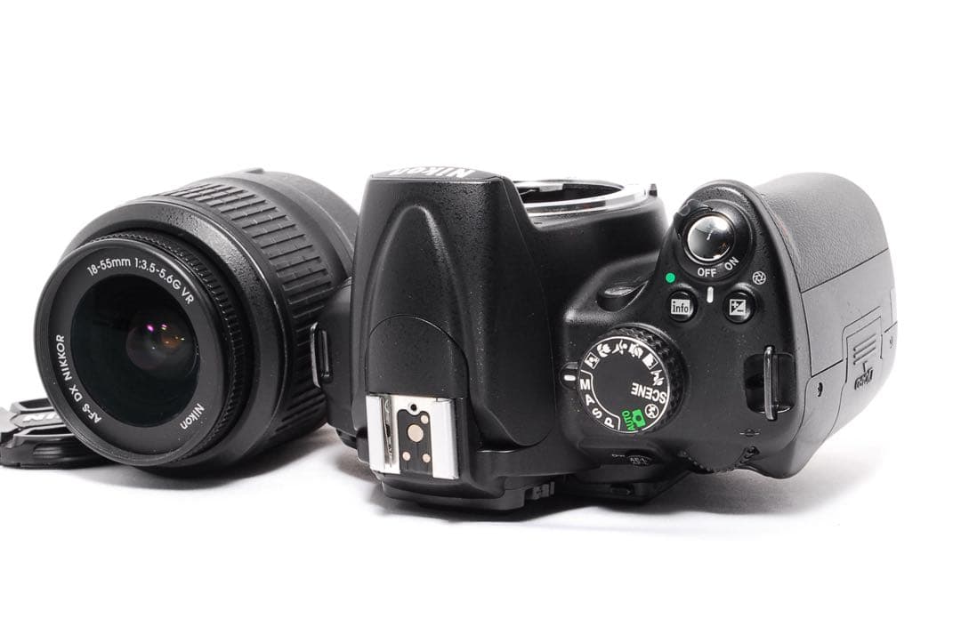 初めてのカメラに◆Nikon D5000◆スマホ転送◆一眼レフカメラ◆手ぶれ補正
