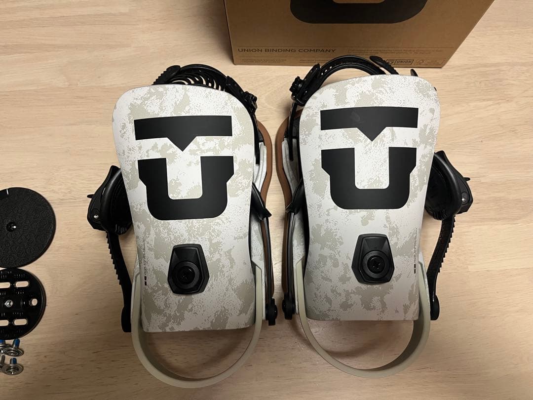 スノーボード Union Bindings Strata 25-26