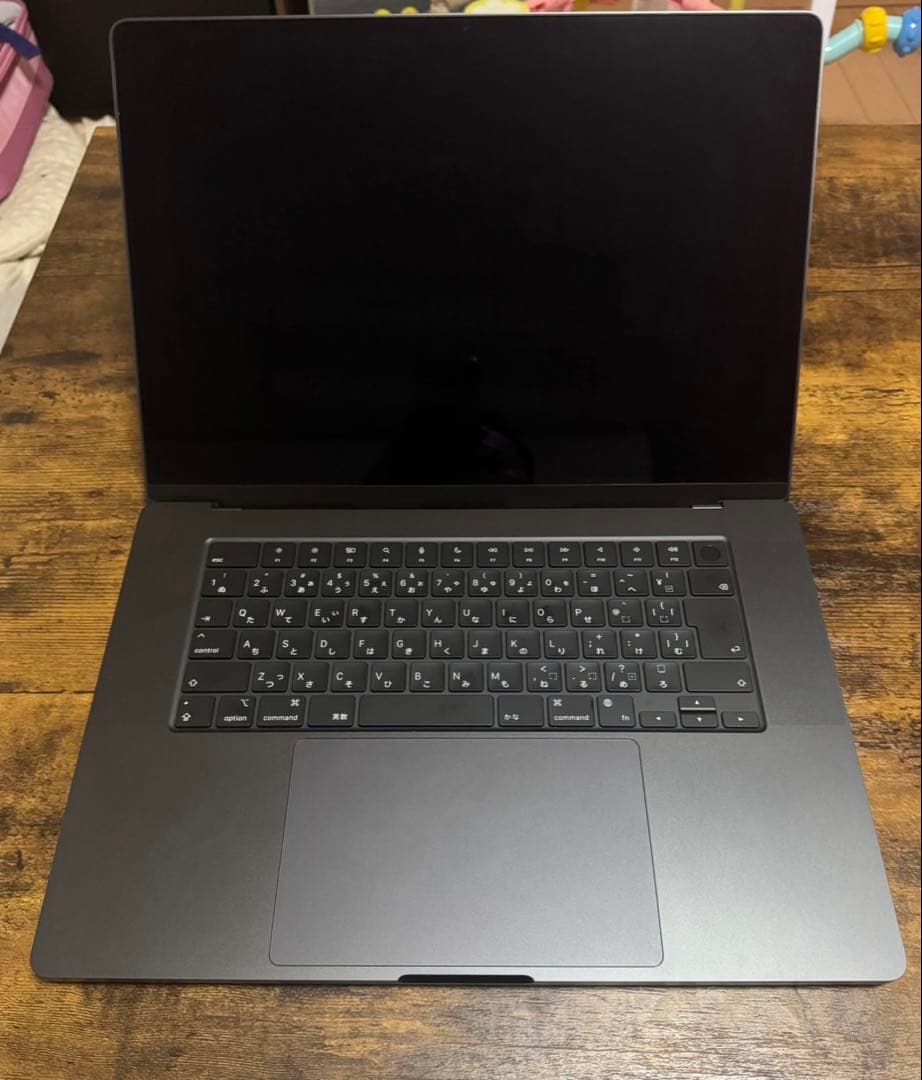 MacBook Pro スペースブラック ほぼ新品です。
