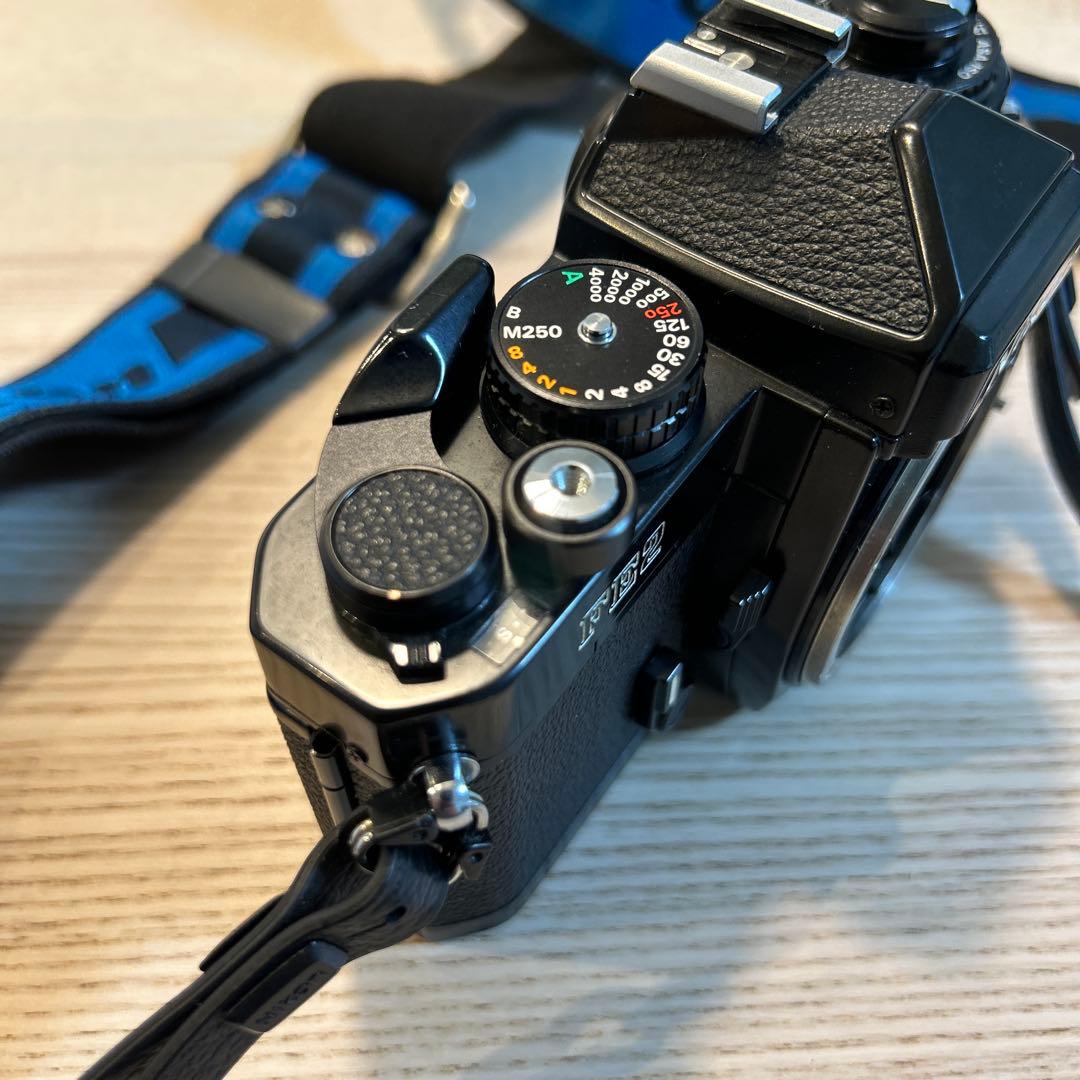 Nikon FE2 説明書、レザーケース、ストラップセット