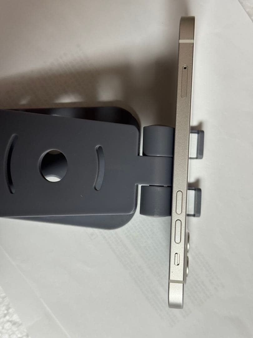 iPhone 12 128 GB ホワイト　SIMフリー