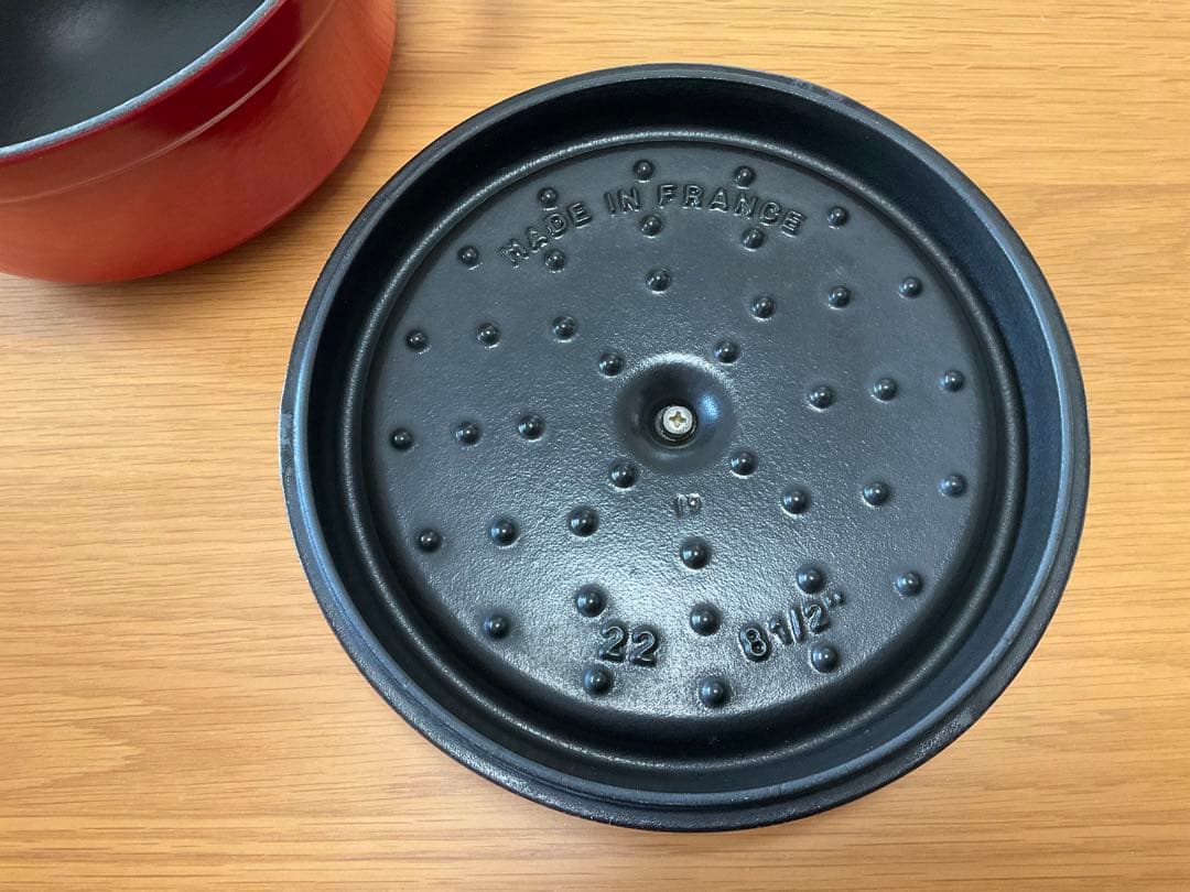 staub（ストウブ） ピコ・ココット ラウンド 22cm チェリー