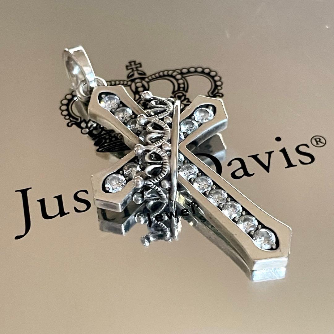 〖Justin Davis〗CROSS WITH CROWNペンダント