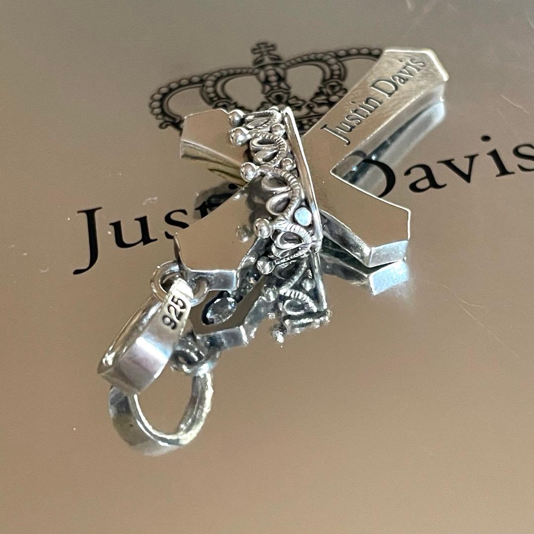〖Justin Davis〗CROSS WITH CROWNペンダント