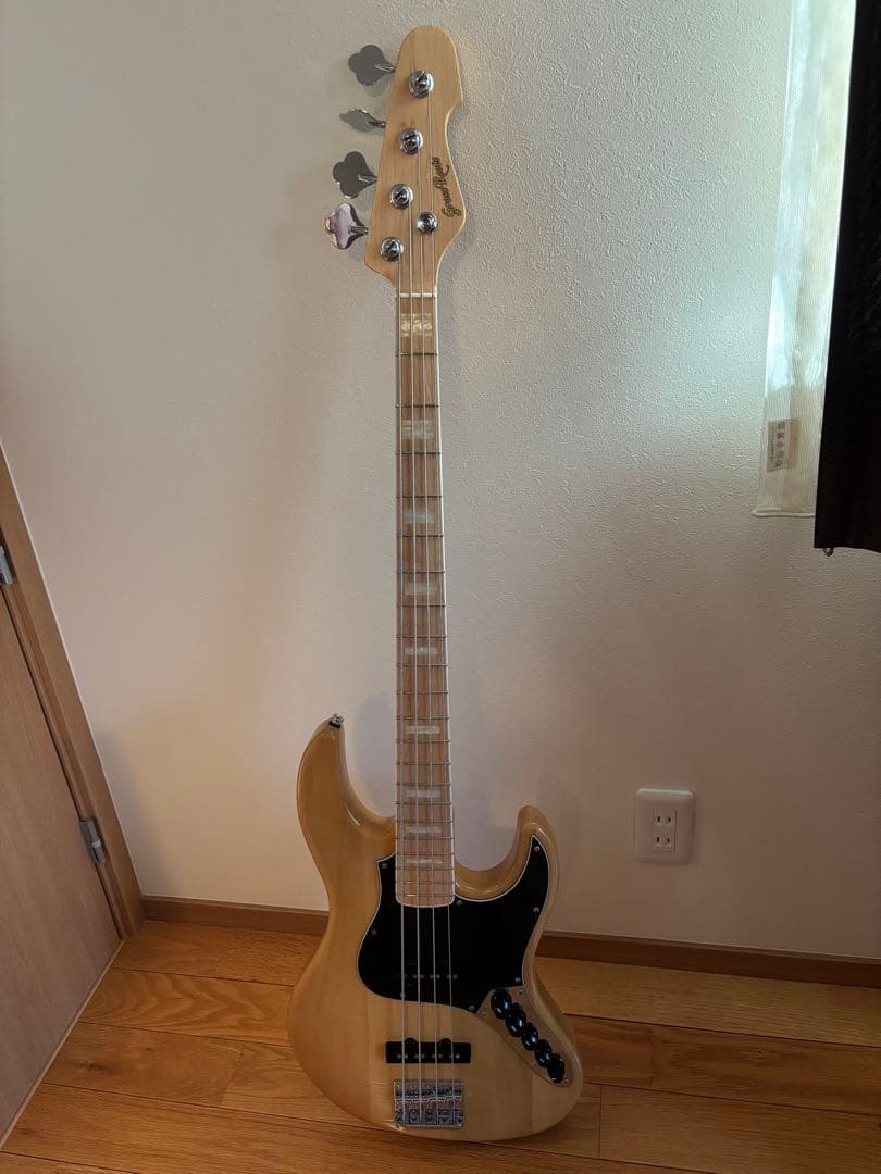 エレキベース Grass Roots G-AMAZE VN