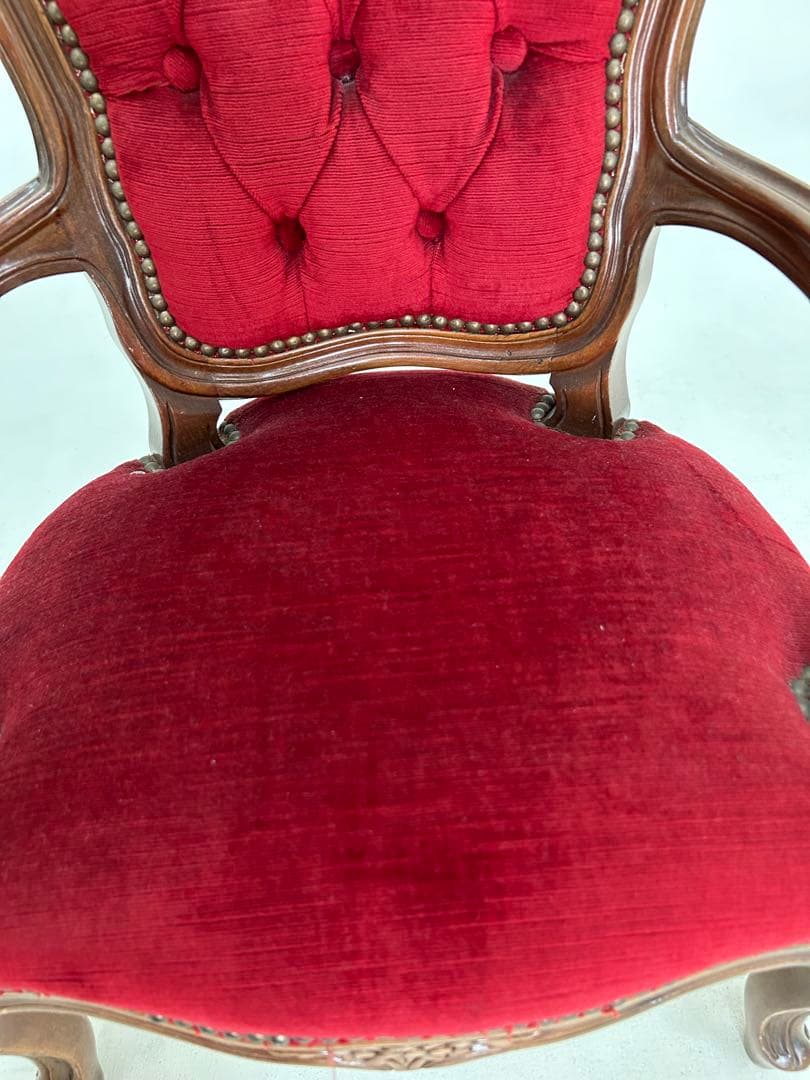 ロココ調アンティーク クラシック 赤いベルベットチェア