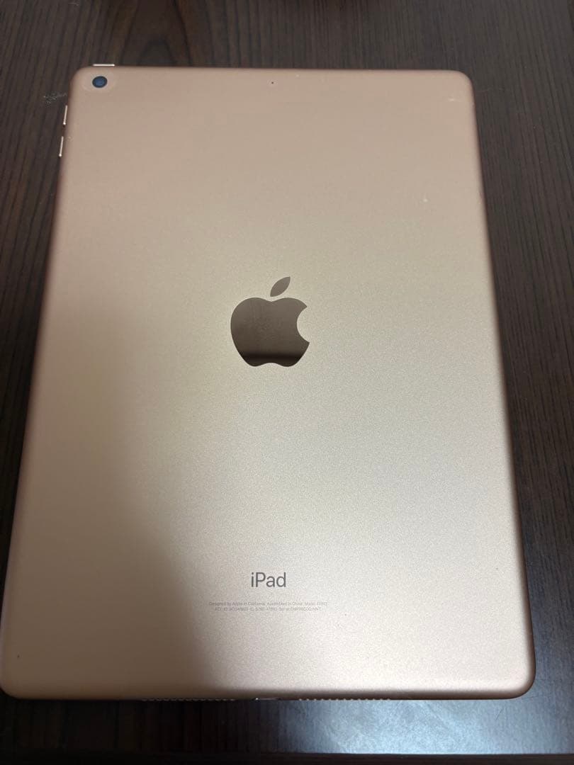 iPad 第6世代　本体　中古