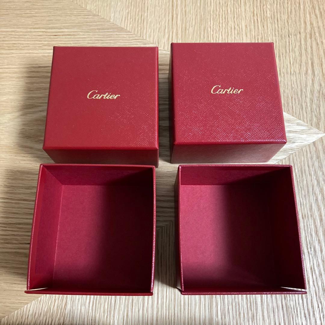 【新品】Cartier 指輪入れ 赤いジュエリーボックス 小物入れ　スエード