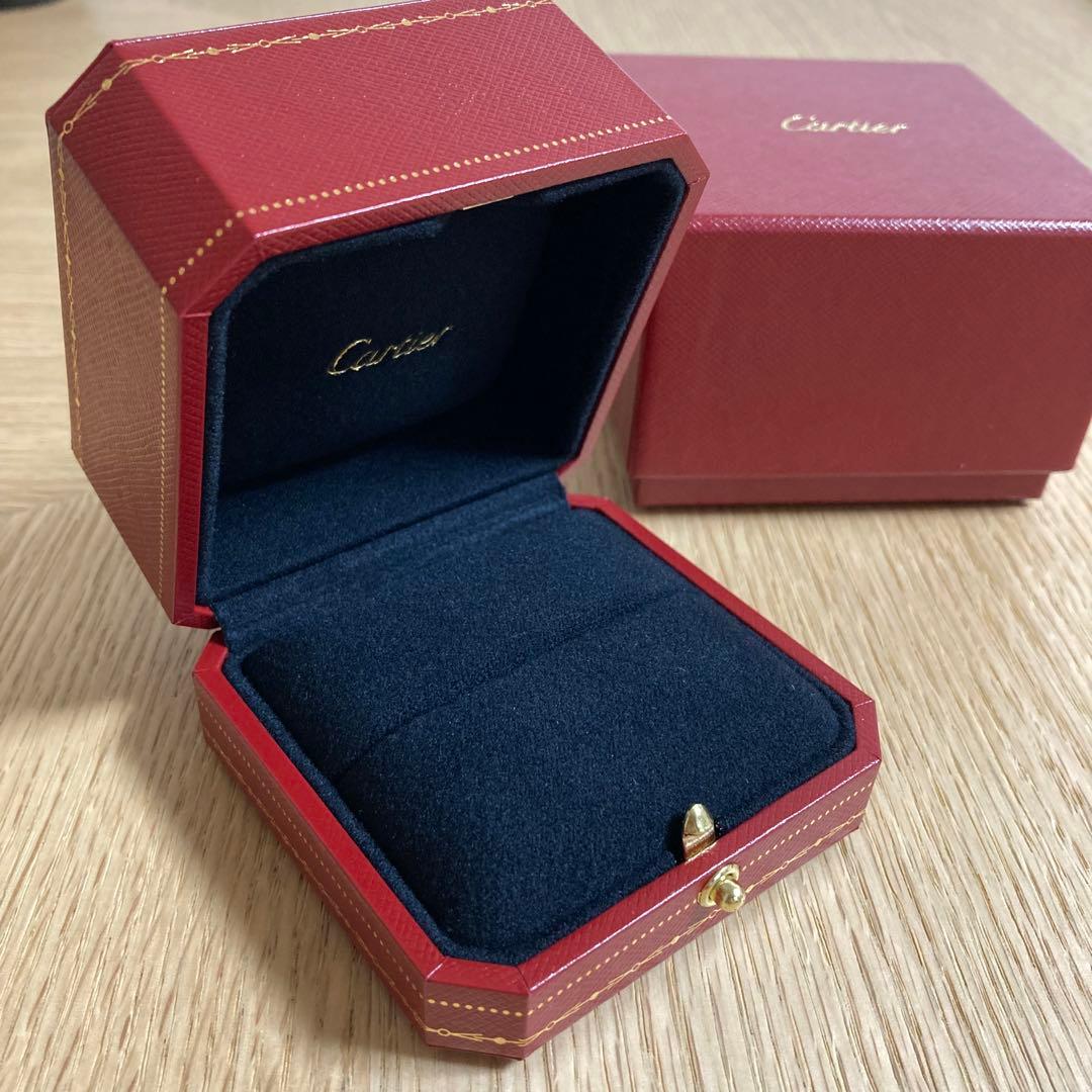 【新品】Cartier 指輪入れ 赤いジュエリーボックス 小物入れ　スエード