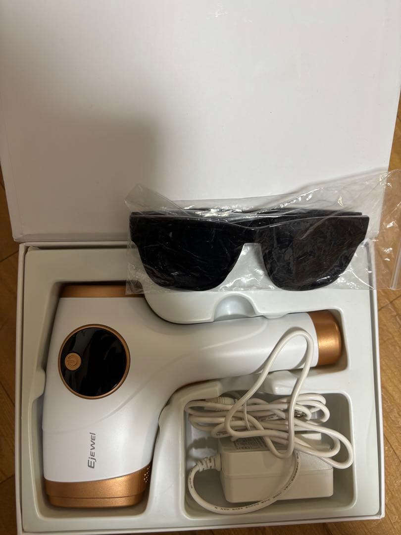 Ejewel IPL 光脱毛器 サングラス、説明書、コンセント付き