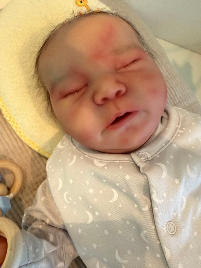 リボーンドール　リアルベビー