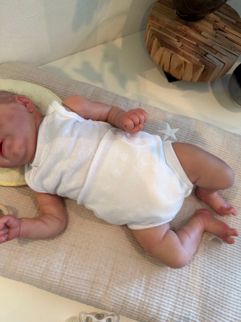 リボーンドール　リアルベビー