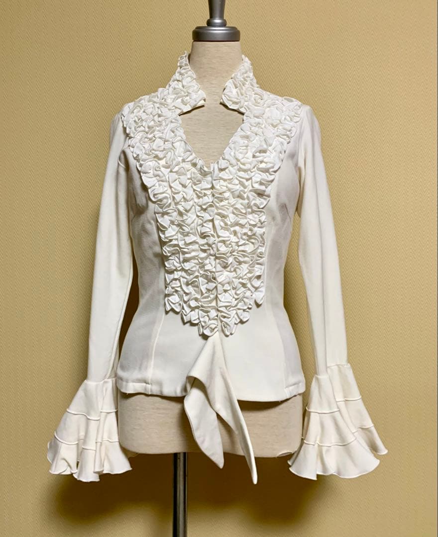 かみん様　フラメンコ 衣装　ソニアジョーンズトップス ホワイト サイズ3