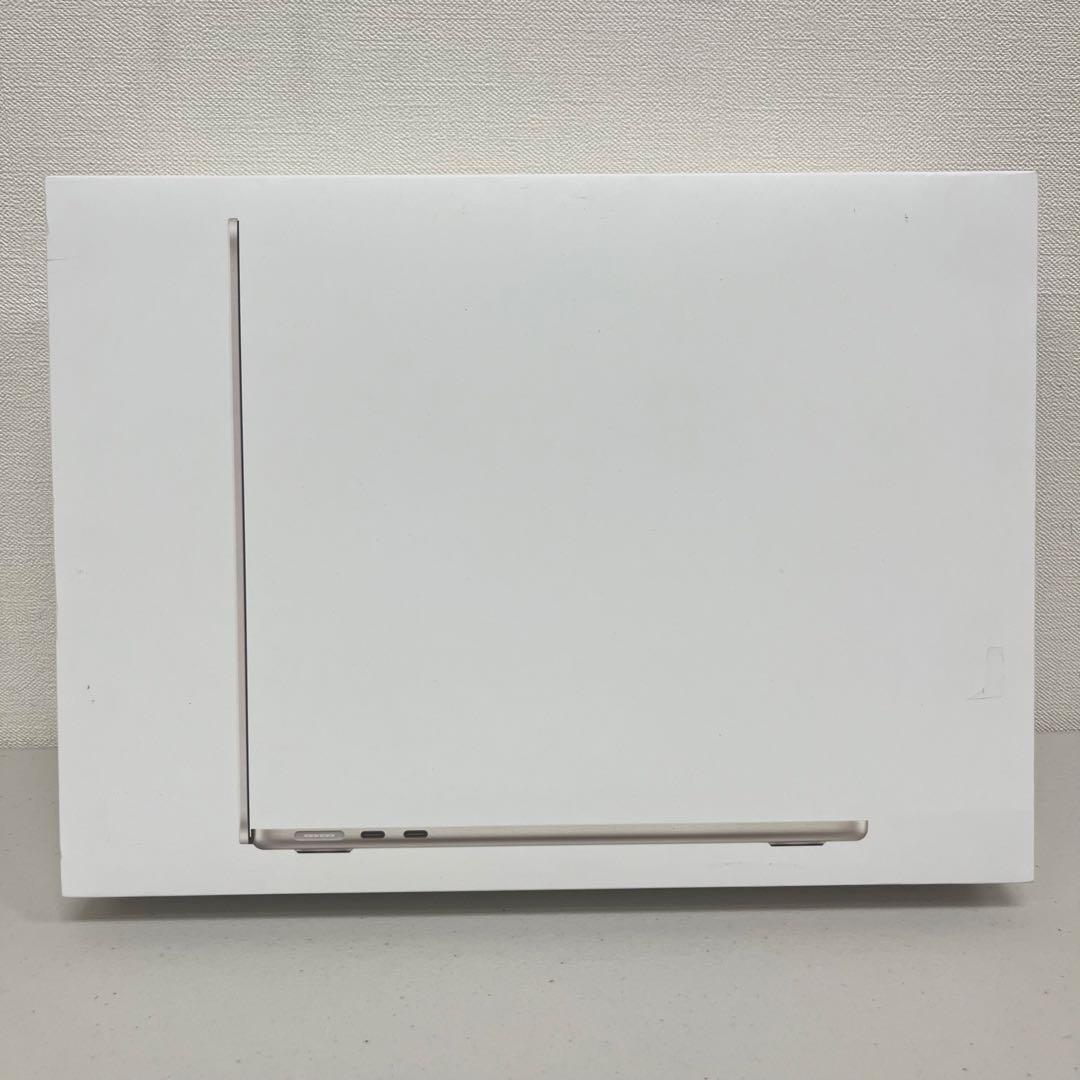 MacBook Air 13インチ 8コア M2 8GBメモリ 256GB