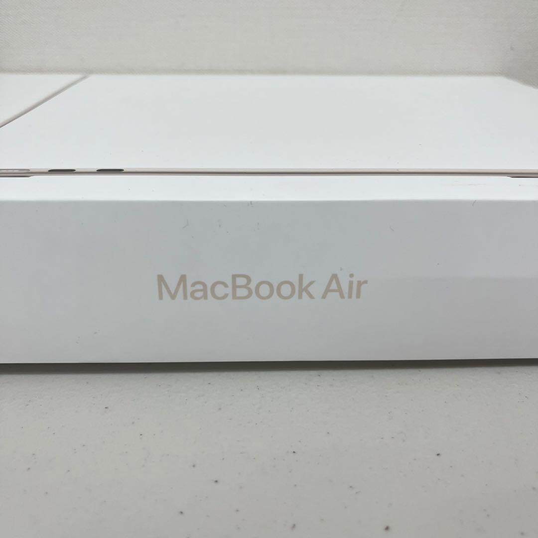 MacBook Air 13インチ 8コア M2 8GBメモリ 256GB