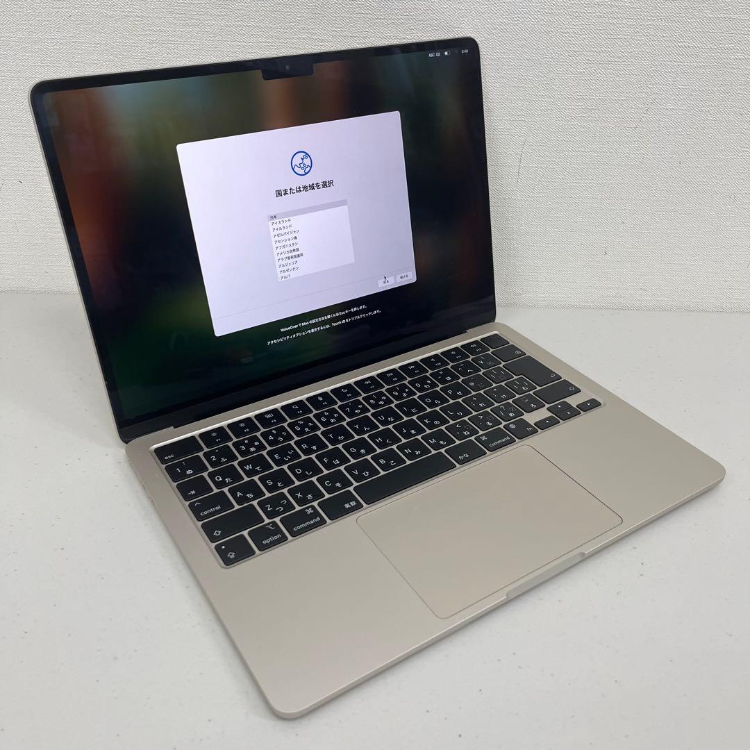 MacBook Air 13インチ 8コア M2 8GBメモリ 256GB