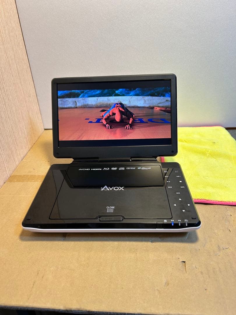 AVOX ポータブルブルーレイプレーヤー