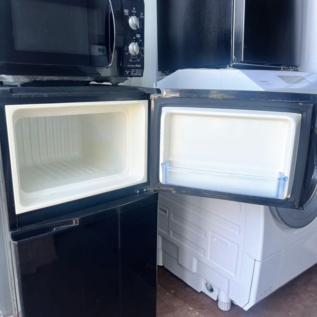 取付無料！完動品！スタイリッシュブラック小さめ便利サイズ冷蔵庫・電子レンジ！