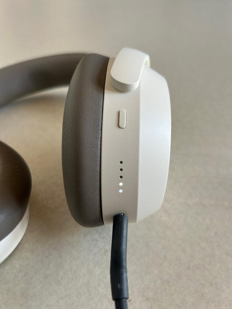 ✨美品✨ SENNHEISER MOMENTUM 4 Wireless