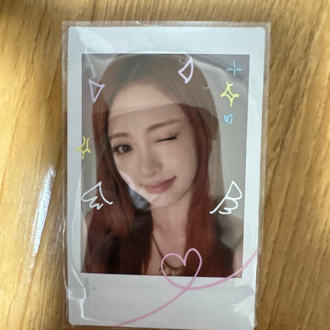 ユンジン　トレカ　チェキ　スペシャルカード　リズムハイブ XRカード 4枚セット