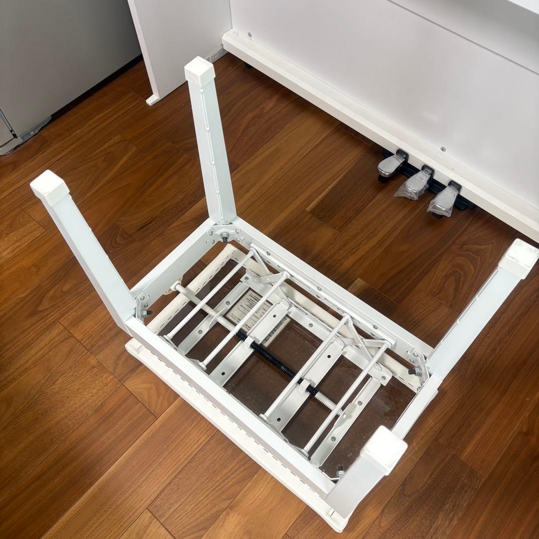 ピアノ椅子　CASIO（PX-2000GP）