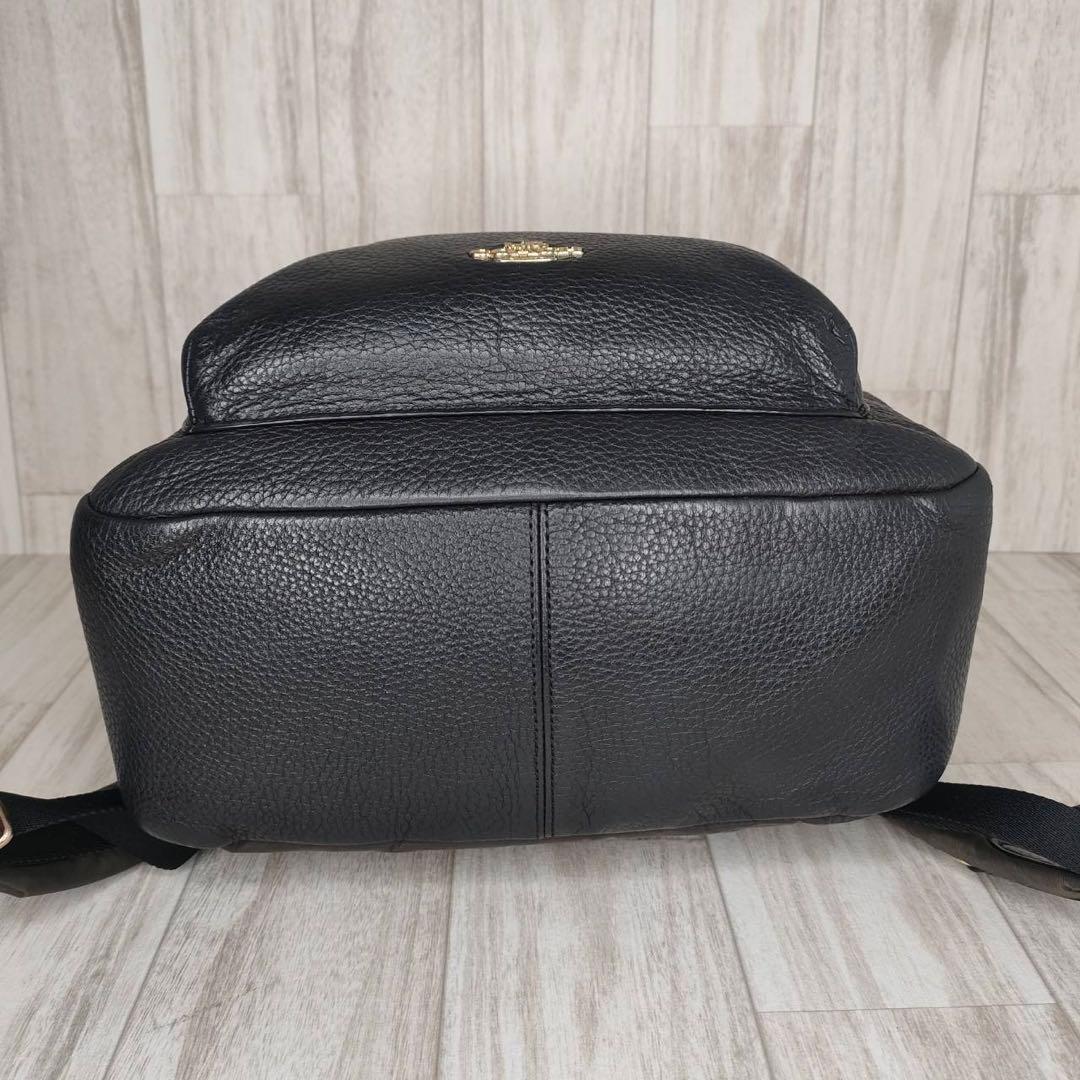 55 COACH コーチ　レザー　リュックサック　バッグパック