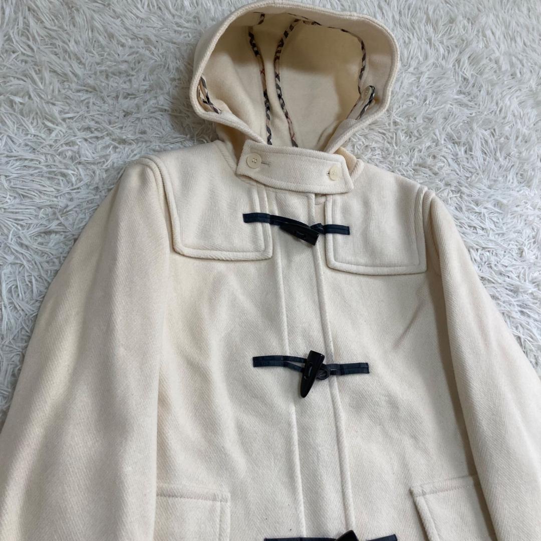 美品✨バーバリーロンドン ダッフルコート フード付 白 ホワイト 40 Lサイズ