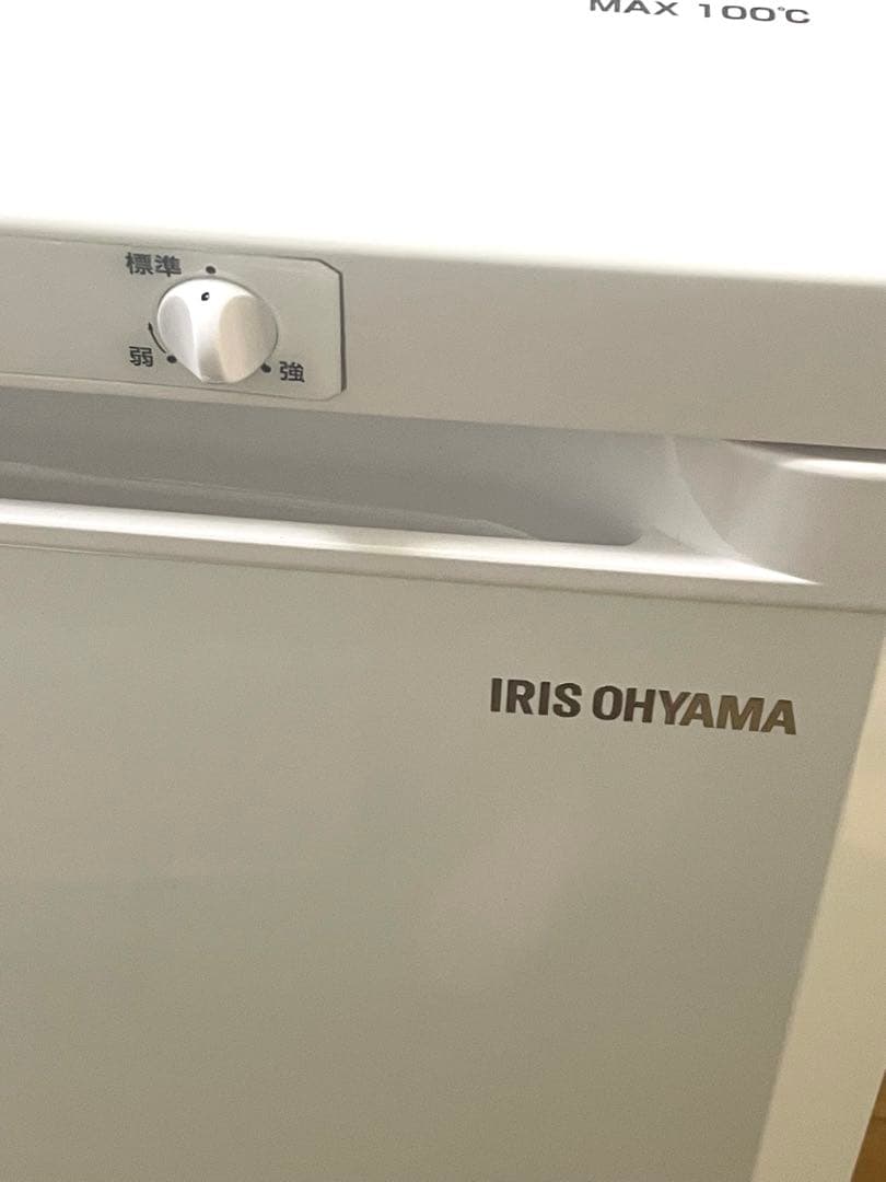 アイリスオーヤマ 冷凍庫 85L ホワイト IUSD-9B-W 2021年製