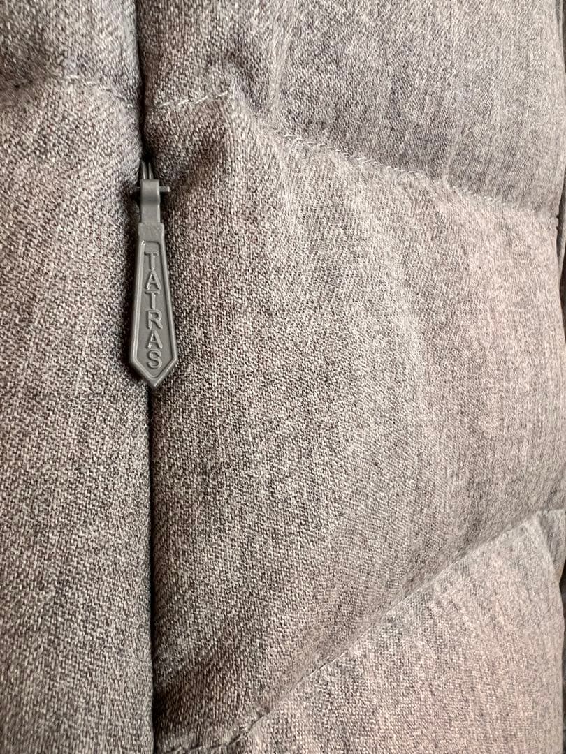 【1/19限定価格】TATRAS レディース ダウンロングコート グレー