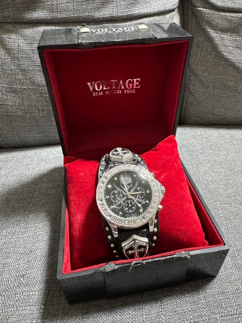 VOLTAGE ブラック/シルバー　腕時計