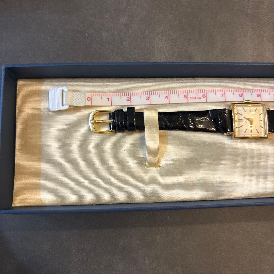 【稼働品 】IWC 手巻き　スクエア アンティーク　シャフハウゼン