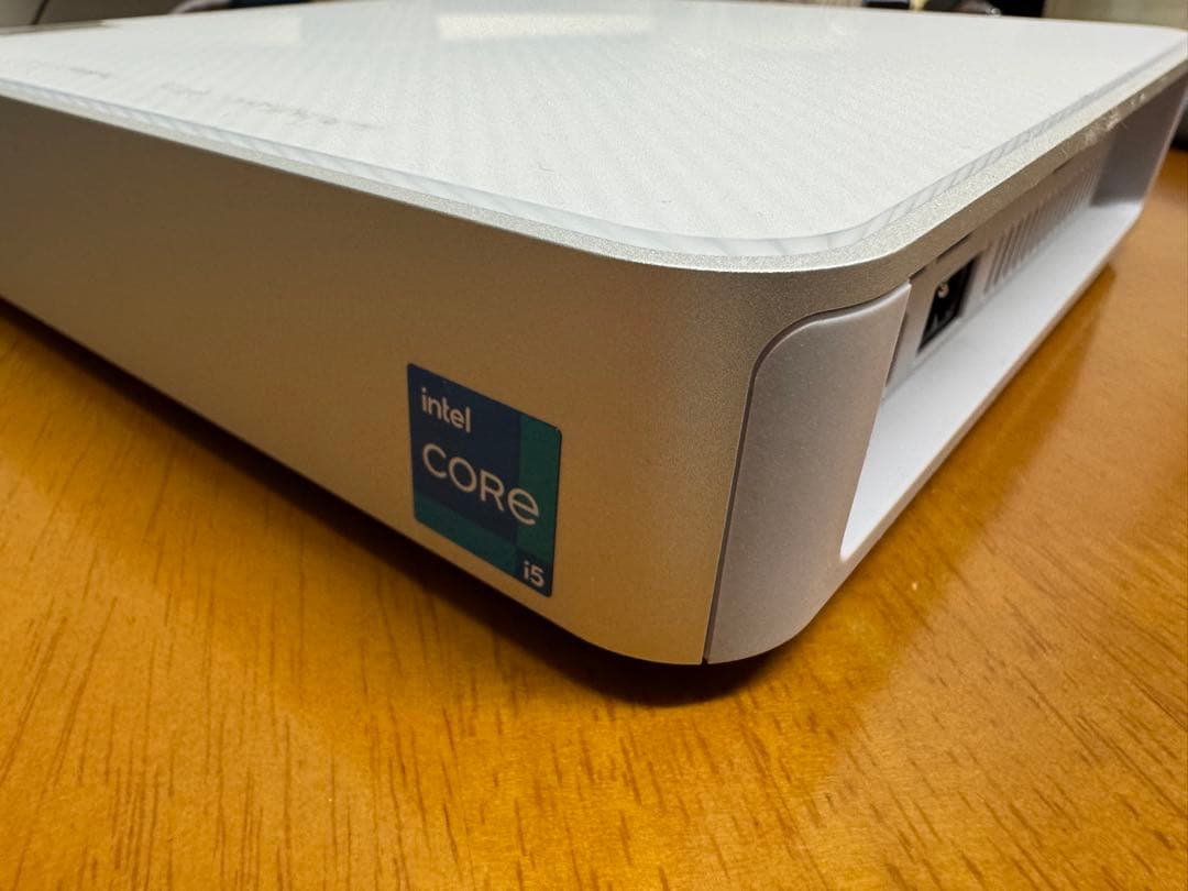 Windowsデスクトップ IdeaCentre Mini Gen 8/Core i5/16GB/512GB