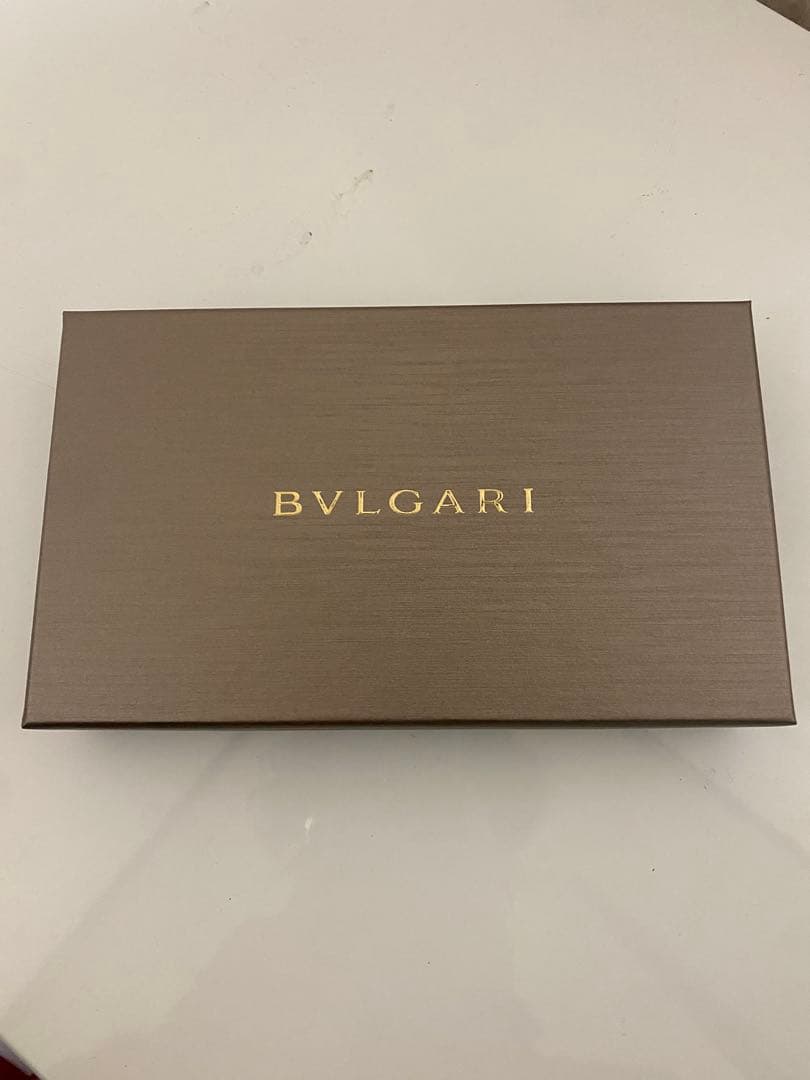 BVLGARI ブラックレザー 長財布 箱付き