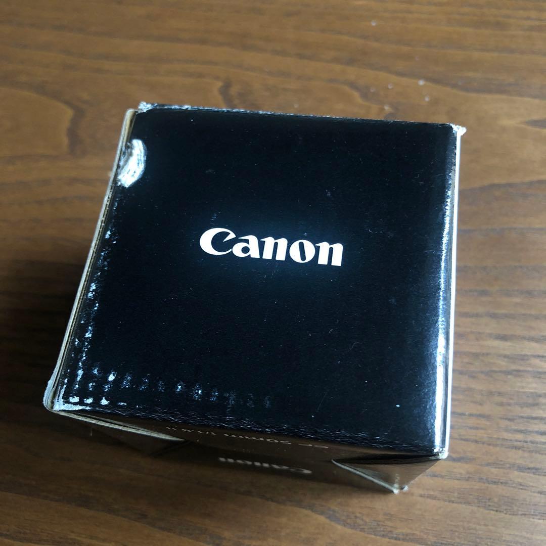 ほぼ未使用Cannon EF50mm f/1.8ii