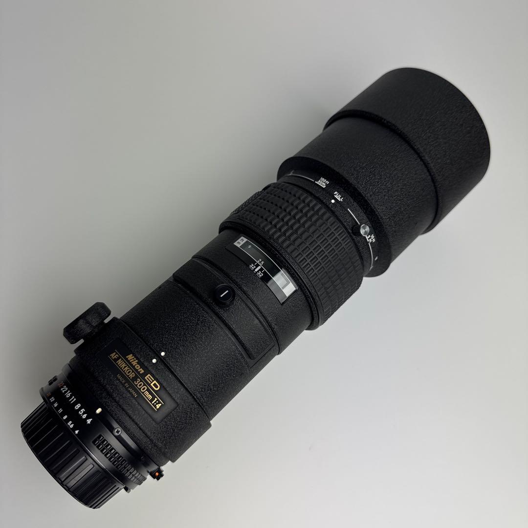 Nikon 超望遠レンズ AF Nikkor 300mm F4 ED おまけあり