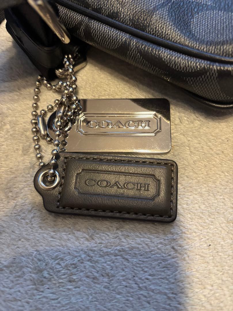 COACHボディバック