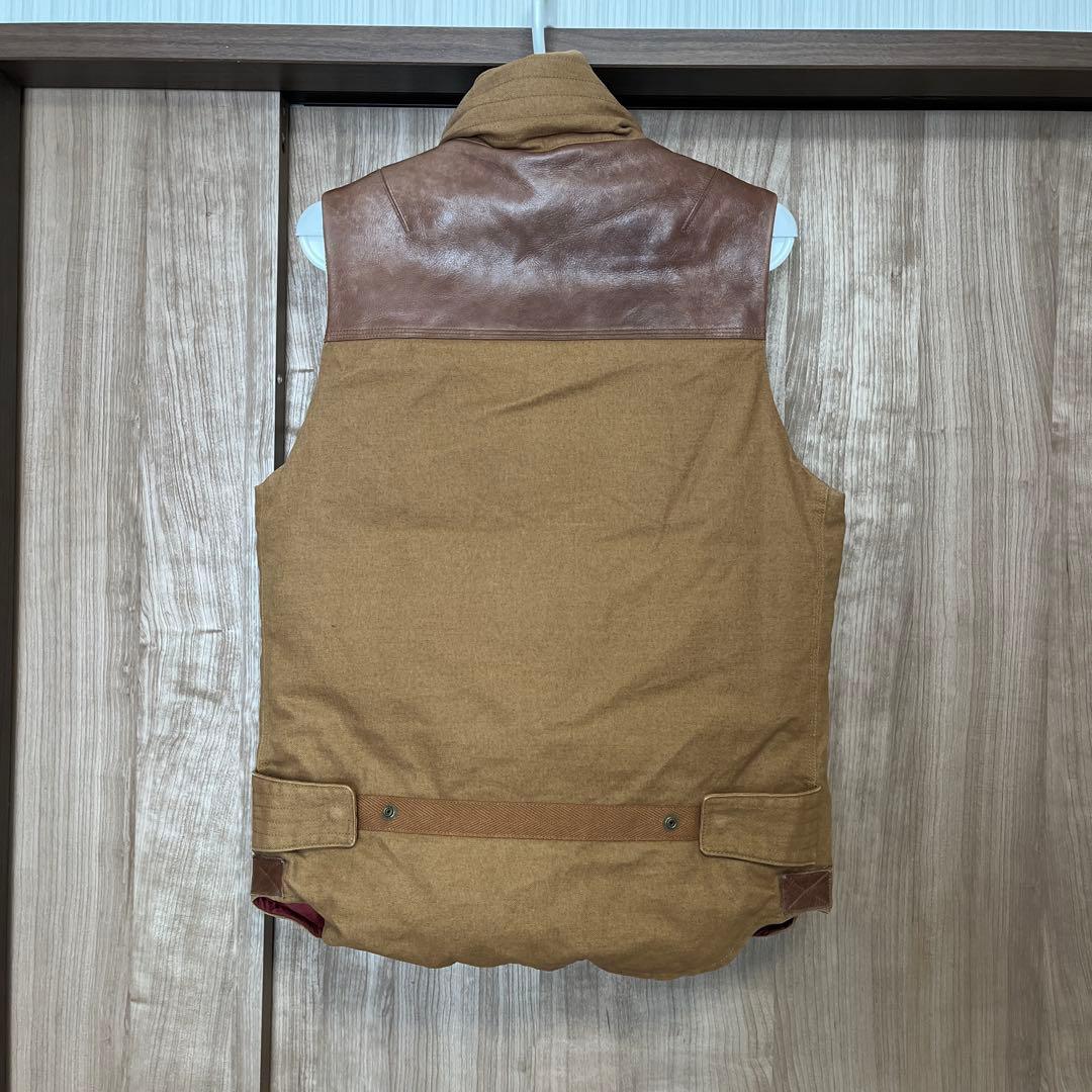 JUNYA WATANABE × カーハート ダウンベスト