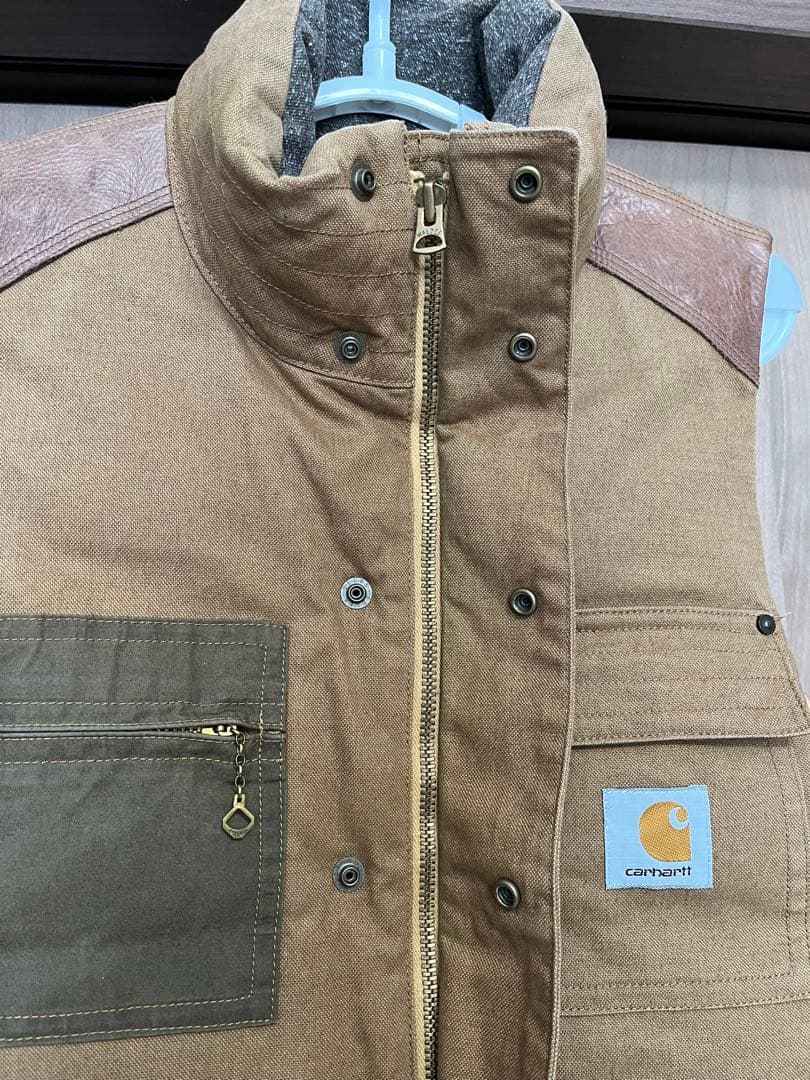 JUNYA WATANABE × カーハート ダウンベスト