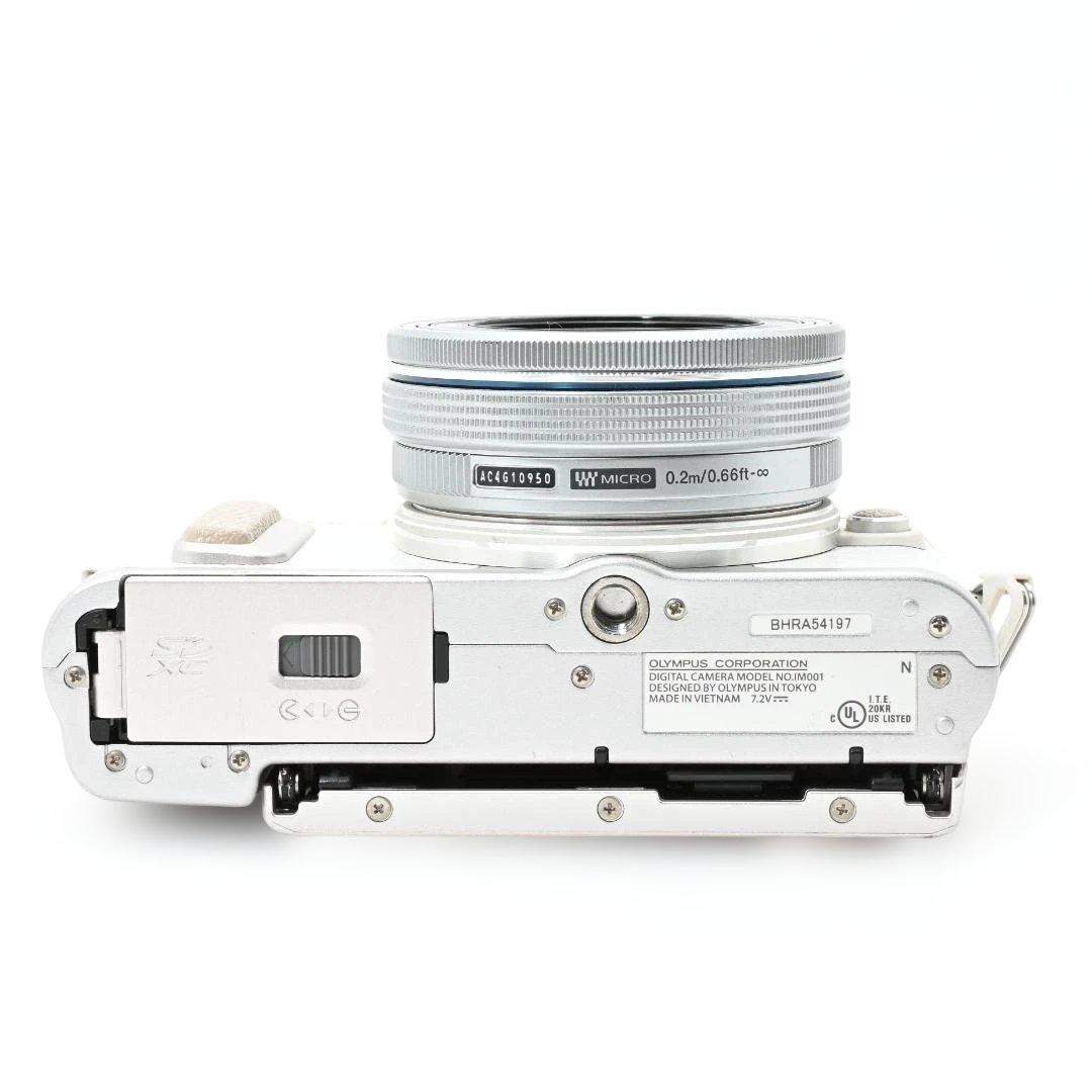 【美品・ショット数1055回】 OLYMPUS E-PL8 EZ レンズキット