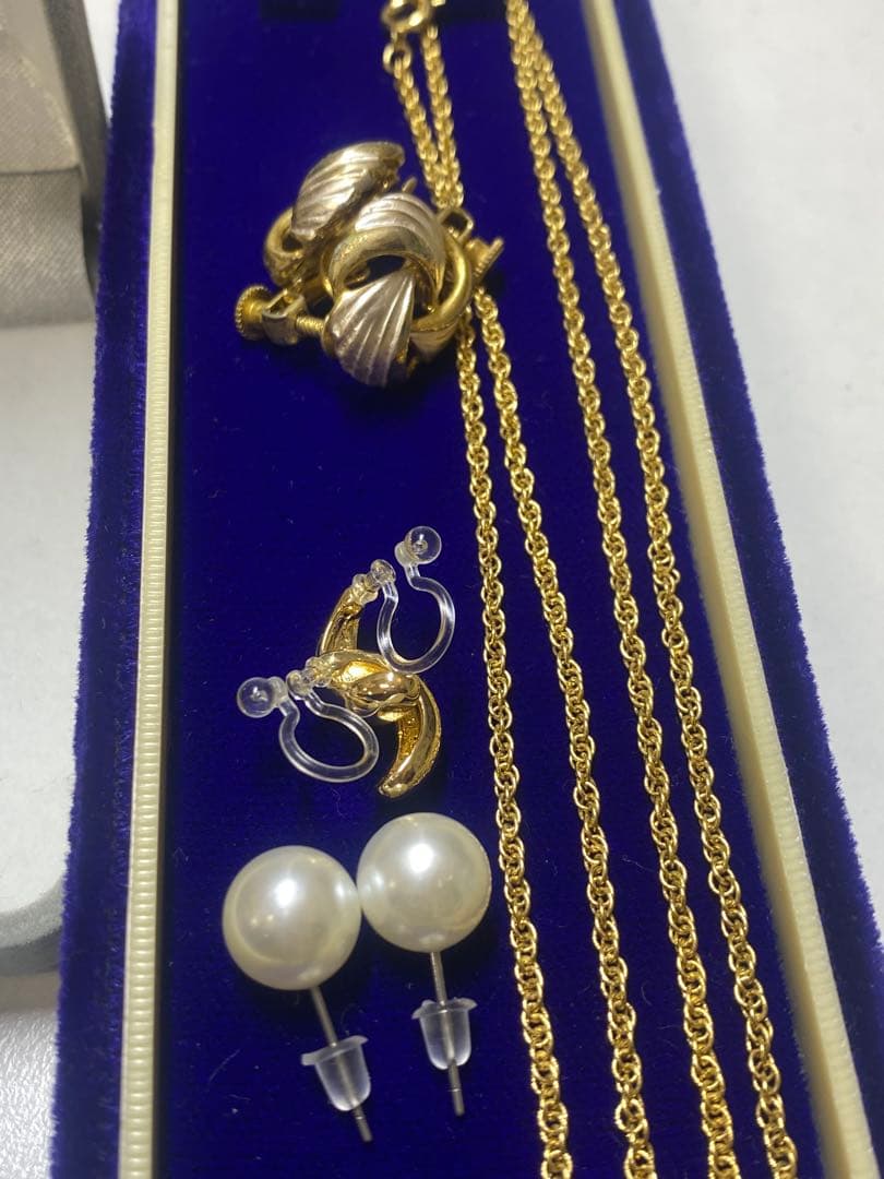 S*e様 ⭐︎B 遺品整理　まとめ売り　終活　ヴィンテージ　アクセサリー　ネック